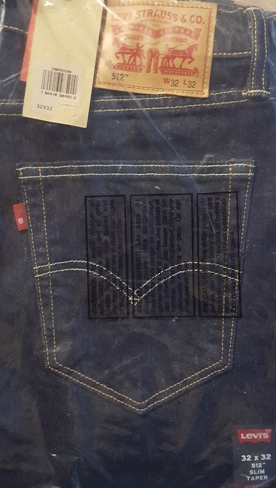 Levis 512